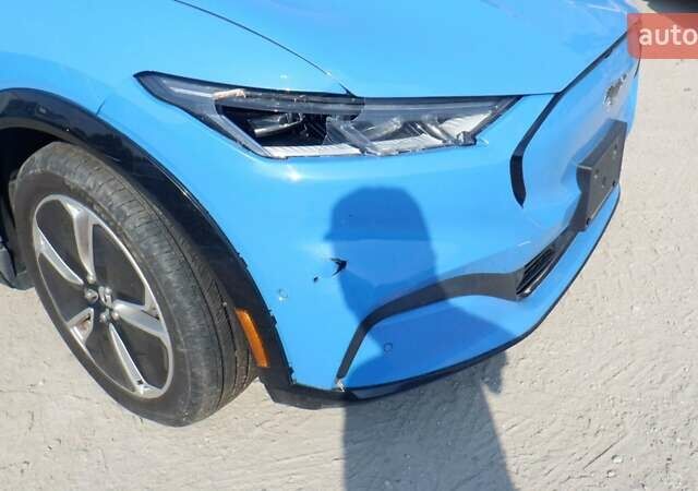 Синий Форд Mustang Mach-E, объемом двигателя 0 л и пробегом 31 тыс. км за 18500 $, фото 8 на Automoto.ua