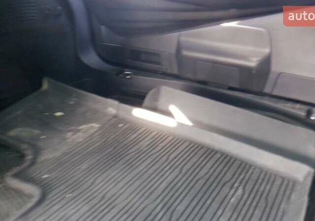 Синий Форд Mustang Mach-E, объемом двигателя 0 л и пробегом 31 тыс. км за 18500 $, фото 18 на Automoto.ua