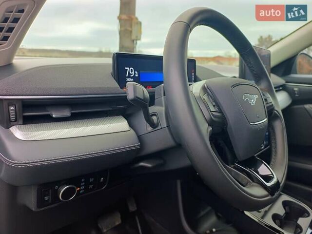 Синий Форд Mustang Mach-E, объемом двигателя 0 л и пробегом 58 тыс. км за 25999 $, фото 44 на Automoto.ua