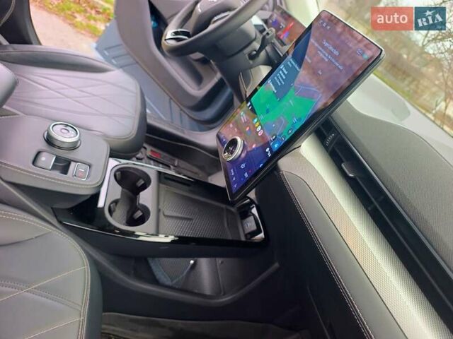 Синий Форд Mustang Mach-E, объемом двигателя 0 л и пробегом 58 тыс. км за 25999 $, фото 58 на Automoto.ua