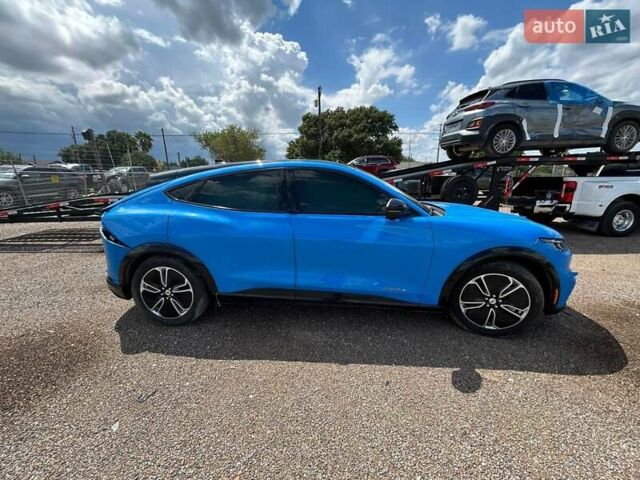 Синий Форд Mustang Mach-E, объемом двигателя 0 л и пробегом 31 тыс. км за 18500 $, фото 10 на Automoto.ua