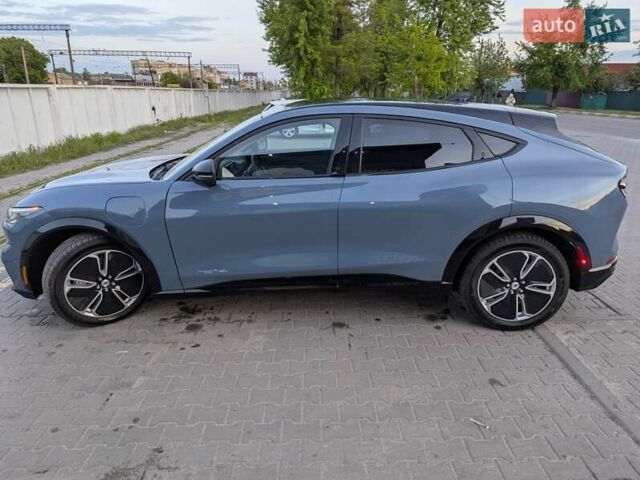 Синій Форд Mustang Mach-E, об'ємом двигуна 0 л та пробігом 12 тис. км за 28500 $, фото 2 на Automoto.ua