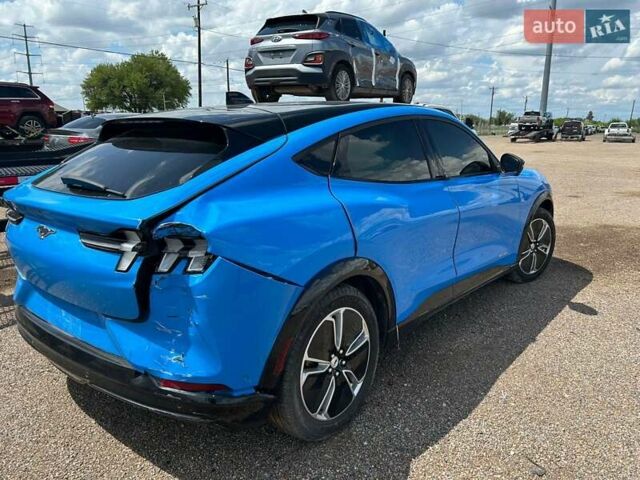 Синий Форд Mustang Mach-E, объемом двигателя 0 л и пробегом 31 тыс. км за 18500 $, фото 7 на Automoto.ua
