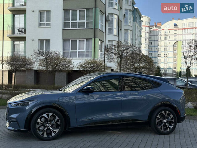 Синий Форд Mustang Mach-E, объемом двигателя 0 л и пробегом 61 тыс. км за 27900 $, фото 7 на Automoto.ua