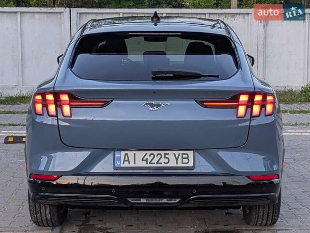 Синій Форд Mustang Mach-E, об'ємом двигуна 0 л та пробігом 12 тис. км за 28500 $, фото 4 на Automoto.ua