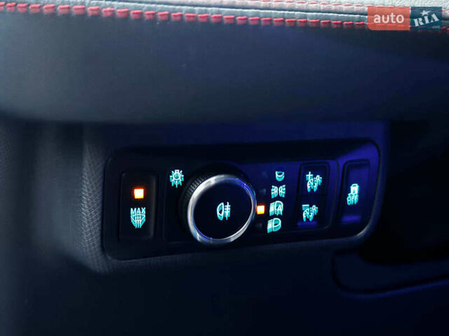 Синий Форд Mustang Mach-E, объемом двигателя 0 л и пробегом 15 тыс. км за 31890 $, фото 19 на Automoto.ua