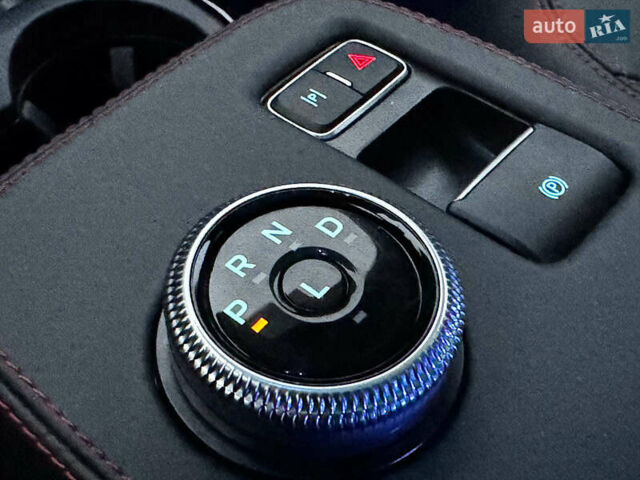 Синий Форд Mustang Mach-E, объемом двигателя 0 л и пробегом 15 тыс. км за 31890 $, фото 24 на Automoto.ua