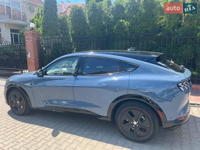 Форд Mustang Mach-E 2023 в Одессе на Automoto.ua Синий Форд Mustang Mach-E, объемом двигателя 0 л и пробегом 18 тыс. км за 28700 $, фото 2 на Automoto.ua