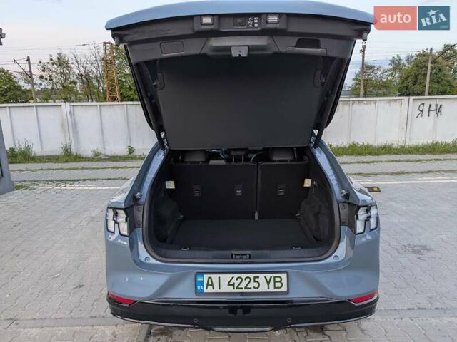 Синій Форд Mustang Mach-E, об'ємом двигуна 0 л та пробігом 12 тис. км за 28500 $, фото 6 на Automoto.ua