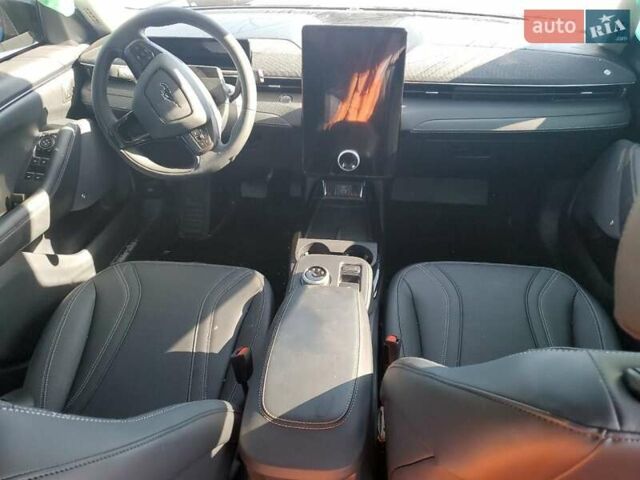 Синий Форд Mustang Mach-E, объемом двигателя 0 л и пробегом 18 тыс. км за 17500 $, фото 4 на Automoto.ua