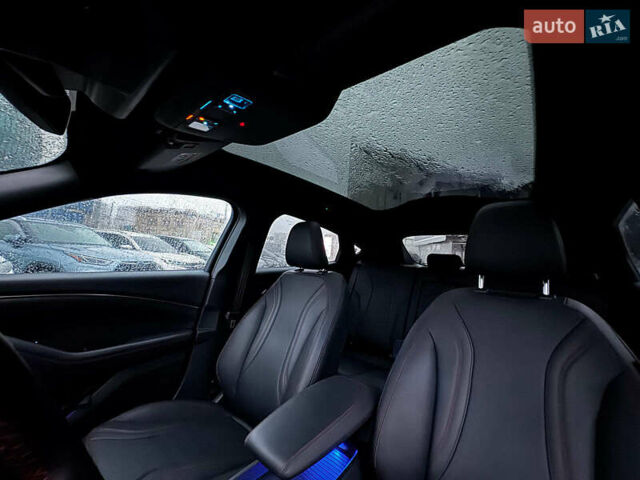 Синий Форд Mustang Mach-E, объемом двигателя 0 л и пробегом 15 тыс. км за 31890 $, фото 21 на Automoto.ua