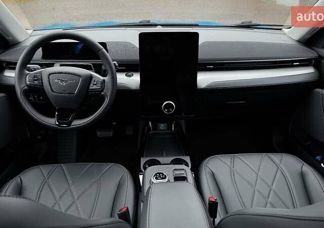 Синий Форд Mustang Mach-E, объемом двигателя 0 л и пробегом 20 тыс. км за 23900 $, фото 13 на Automoto.ua