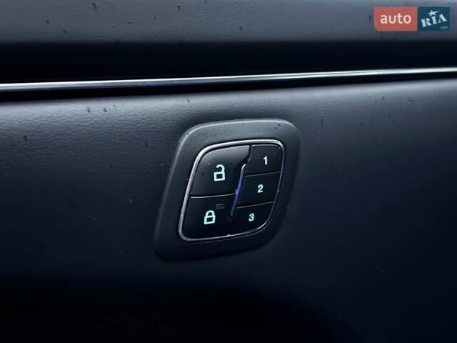 Синий Форд Mustang Mach-E, объемом двигателя 0 л и пробегом 15 тыс. км за 31890 $, фото 18 на Automoto.ua