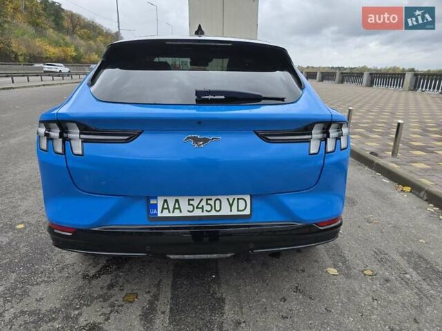 Синий Форд Mustang Mach-E, объемом двигателя 0 л и пробегом 5 тыс. км за 35000 $, фото 14 на Automoto.ua