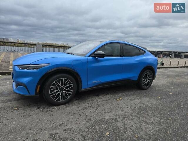 Синий Форд Mustang Mach-E, объемом двигателя 0 л и пробегом 5 тыс. км за 35000 $, фото 13 на Automoto.ua