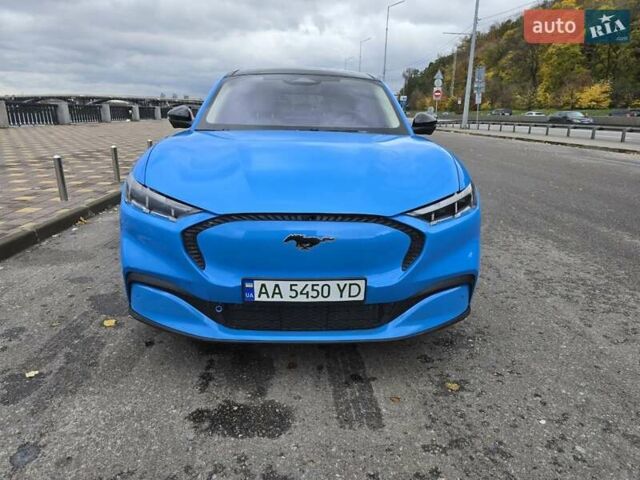 Синий Форд Mustang Mach-E, объемом двигателя 0 л и пробегом 5 тыс. км за 35000 $, фото 16 на Automoto.ua