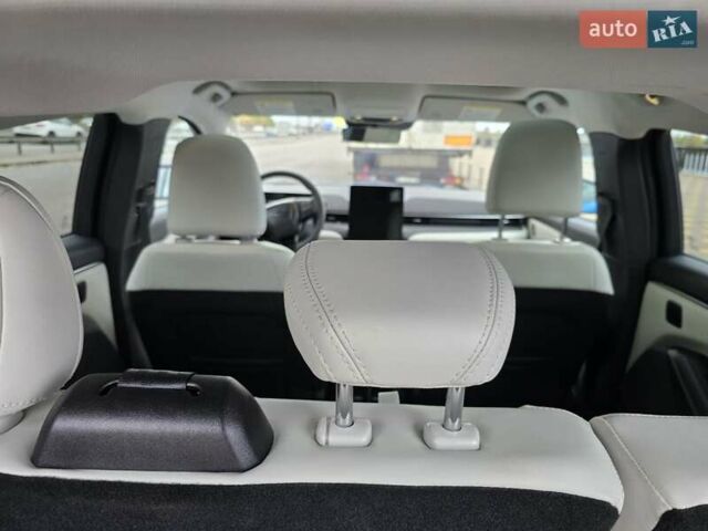 Синий Форд Mustang Mach-E, объемом двигателя 0 л и пробегом 5 тыс. км за 35000 $, фото 6 на Automoto.ua