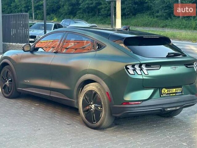 Зелений Форд Mustang Mach-E, об'ємом двигуна 0 л та пробігом 70 тис. км за 25400 $, фото 3 на Automoto.ua