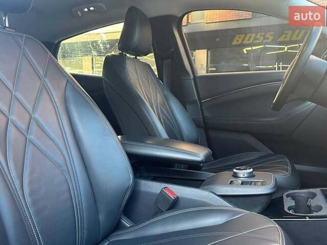 Зелений Форд Mustang Mach-E, об'ємом двигуна 0 л та пробігом 70 тис. км за 25400 $, фото 18 на Automoto.ua