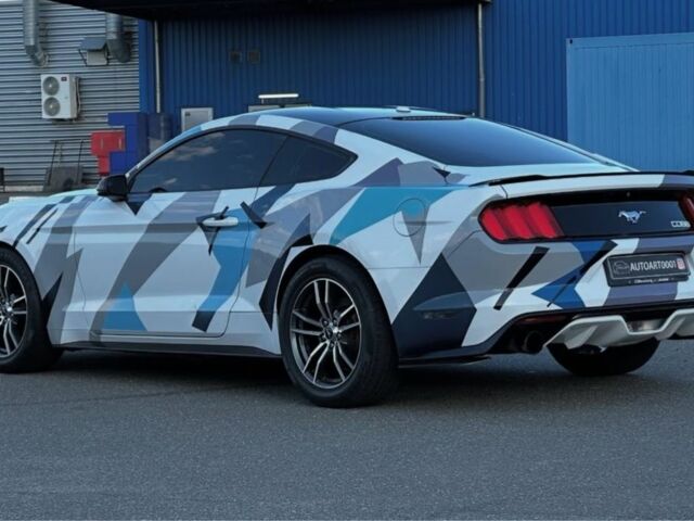 Білий Форд Мустанг, об'ємом двигуна 2.3 л та пробігом 126 тис. км за 10999 $, фото 5 на Automoto.ua