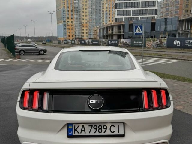 Форд Мустанг 2016 у Києві на Automoto.ua Білий Форд Мустанг, об'ємом двигуна 3.7 л та пробігом 98 тис. км за 16500 $, фото 1 на Automoto.ua