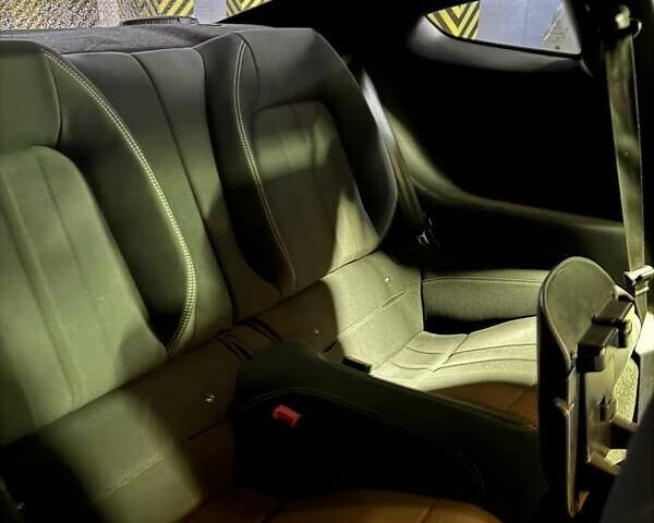 Белый Форд Мустанг, объемом двигателя 2.3 л и пробегом 91 тыс. км за 18900 $, фото 5 на Automoto.ua