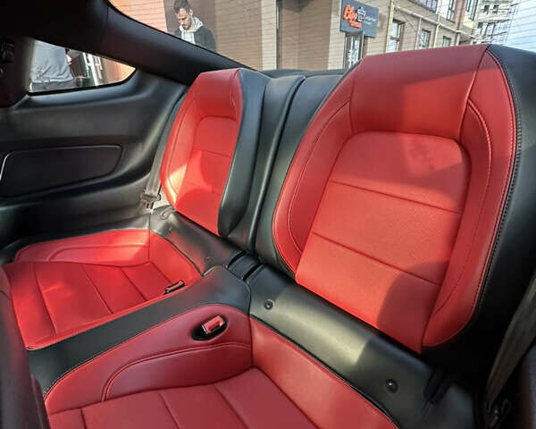 Білий Форд Мустанг, об'ємом двигуна 2.3 л та пробігом 72 тис. км за 26900 $, фото 13 на Automoto.ua