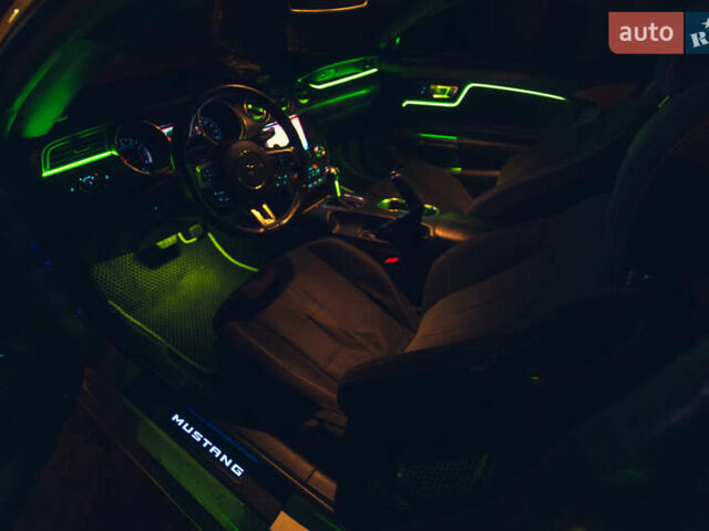 Форд Мустанг 2020 в Житомире на Automoto.ua Белый Форд Мустанг, объемом двигателя 2.3 л и пробегом 107 тыс. км за 22800 $, фото 15 на Automoto.ua