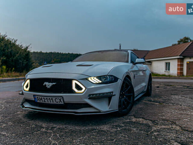 Форд Мустанг 2020 в Житомире на Automoto.ua Белый Форд Мустанг, объемом двигателя 2.3 л и пробегом 107 тыс. км за 22800 $, фото 3 на Automoto.ua
