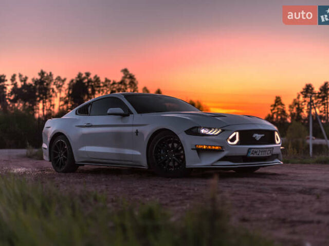 Форд Мустанг 2020 в Житомире на Automoto.ua Белый Форд Мустанг, объемом двигателя 2.3 л и пробегом 107 тыс. км за 22800 $, фото 11 на Automoto.ua