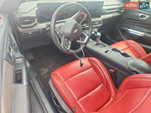 Білий Форд Мустанг, об'ємом двигуна 2.3 л та пробігом 41 тис. км за 11500 $, фото 7 на Automoto.ua