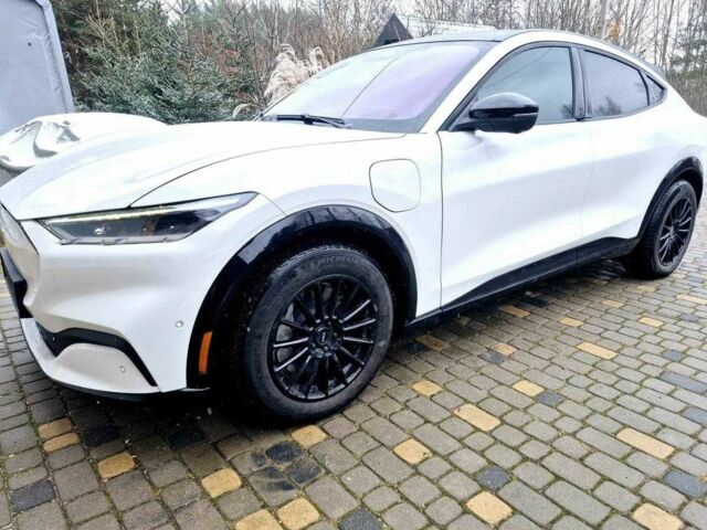Білий Форд Мустанг, об'ємом двигуна 0 л та пробігом 86 тис. км за 15000 $, фото 1 на Automoto.ua