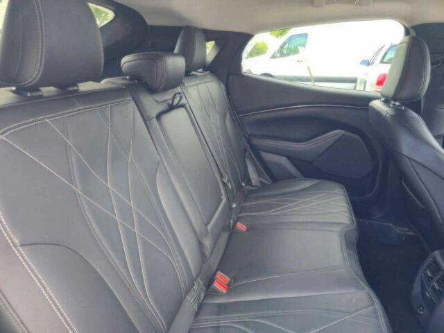 Белый Форд Мустанг, объемом двигателя 0 л и пробегом 15 тыс. км за 10000 $, фото 11 на Automoto.ua