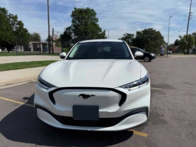 Белый Форд Мустанг, объемом двигателя 0 л и пробегом 20 тыс. км за 9000 $, фото 1 на Automoto.ua