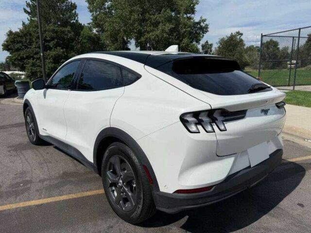 Белый Форд Мустанг, объемом двигателя 0 л и пробегом 20 тыс. км за 9000 $, фото 6 на Automoto.ua