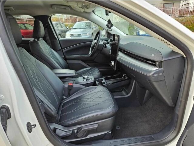 Білий Форд Мустанг, об'ємом двигуна 0 л та пробігом 22 тис. км за 14700 $, фото 13 на Automoto.ua