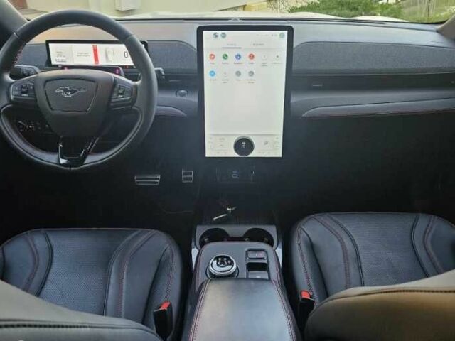 Білий Форд Мустанг, об'ємом двигуна 0 л та пробігом 11 тис. км за 16800 $, фото 17 на Automoto.ua