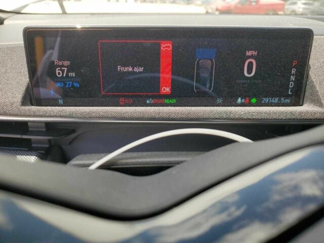 Белый Форд Мустанг, объемом двигателя 0 л и пробегом 29 тыс. км за 6000 $, фото 9 на Automoto.ua