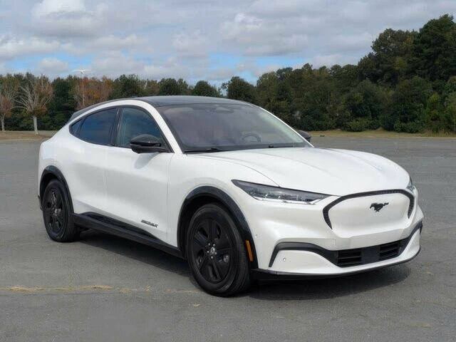 Белый Форд Мустанг, объемом двигателя 0 л и пробегом 23 тыс. км за 11300 $, фото 2 на Automoto.ua