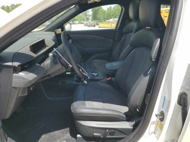 Белый Форд Мустанг, объемом двигателя 0 л и пробегом 29 тыс. км за 6000 $, фото 1 на Automoto.ua