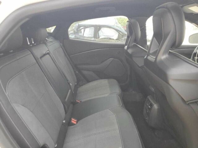 Белый Форд Мустанг, объемом двигателя 0 л и пробегом 29 тыс. км за 6000 $, фото 11 на Automoto.ua