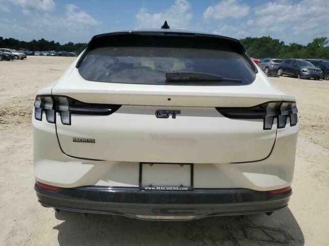 Белый Форд Мустанг, объемом двигателя 0 л и пробегом 29 тыс. км за 6000 $, фото 8 на Automoto.ua