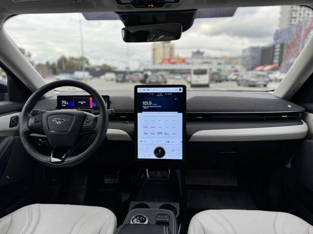 Чорний Форд Мустанг, об'ємом двигуна 0 л та пробігом 47 тис. км за 27700 $, фото 6 на Automoto.ua