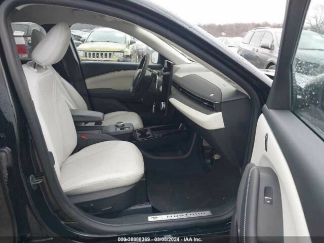 Черный Форд Мустанг, объемом двигателя 0 л и пробегом 15 тыс. км за 7800 $, фото 4 на Automoto.ua