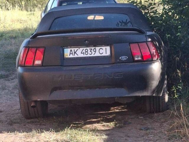 Черный Форд Мустанг, объемом двигателя 4 л и пробегом 1000 тыс. км за 4771 $, фото 7 на Automoto.ua