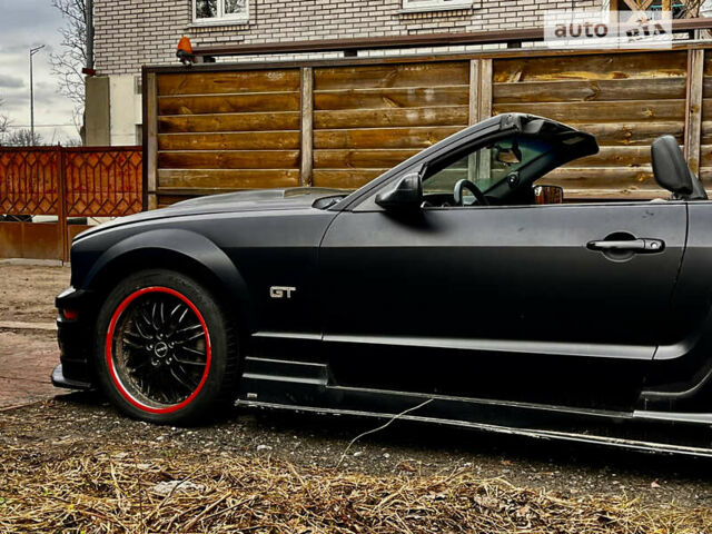 Черный Форд Мустанг, объемом двигателя 4.6 л и пробегом 78 тыс. км за 10500 $, фото 9 на Automoto.ua