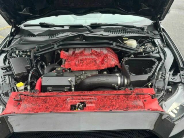 Черный Форд Мустанг, объемом двигателя 2.3 л и пробегом 79 тыс. км за 9000 $, фото 10 на Automoto.ua