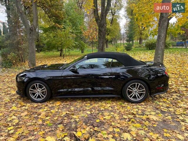 Черный Форд Мустанг, объемом двигателя 2.3 л и пробегом 101 тыс. км за 15990 $, фото 7 на Automoto.ua