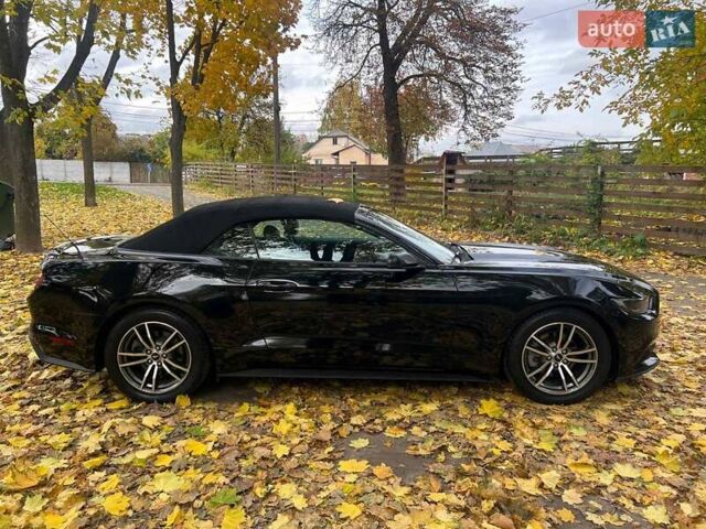 Черный Форд Мустанг, объемом двигателя 2.3 л и пробегом 101 тыс. км за 15990 $, фото 3 на Automoto.ua