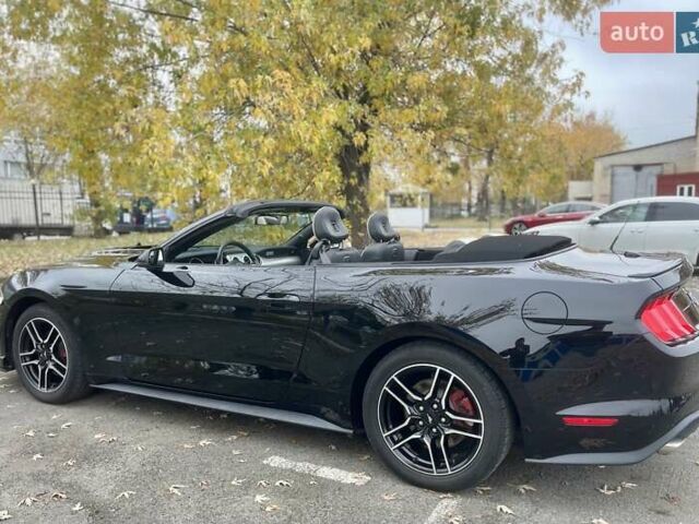 Черный Форд Мустанг, объемом двигателя 2.26 л и пробегом 121 тыс. км за 17999 $, фото 18 на Automoto.ua